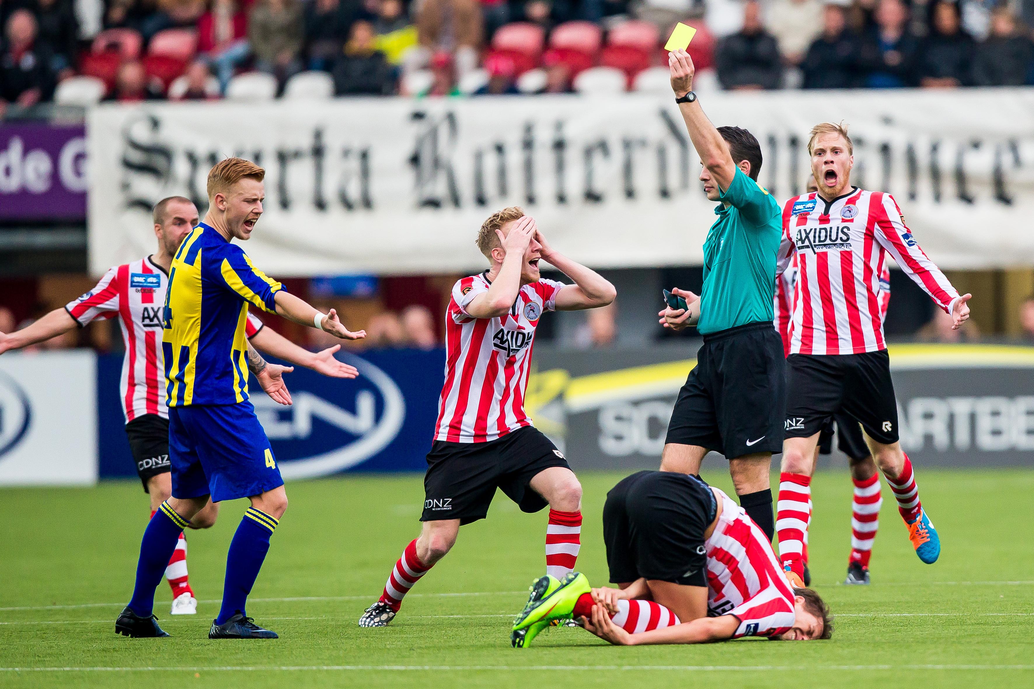 阵容的衬托 阵容的衬托