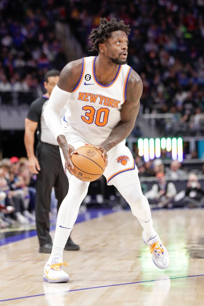 通过与其他 通过与其他